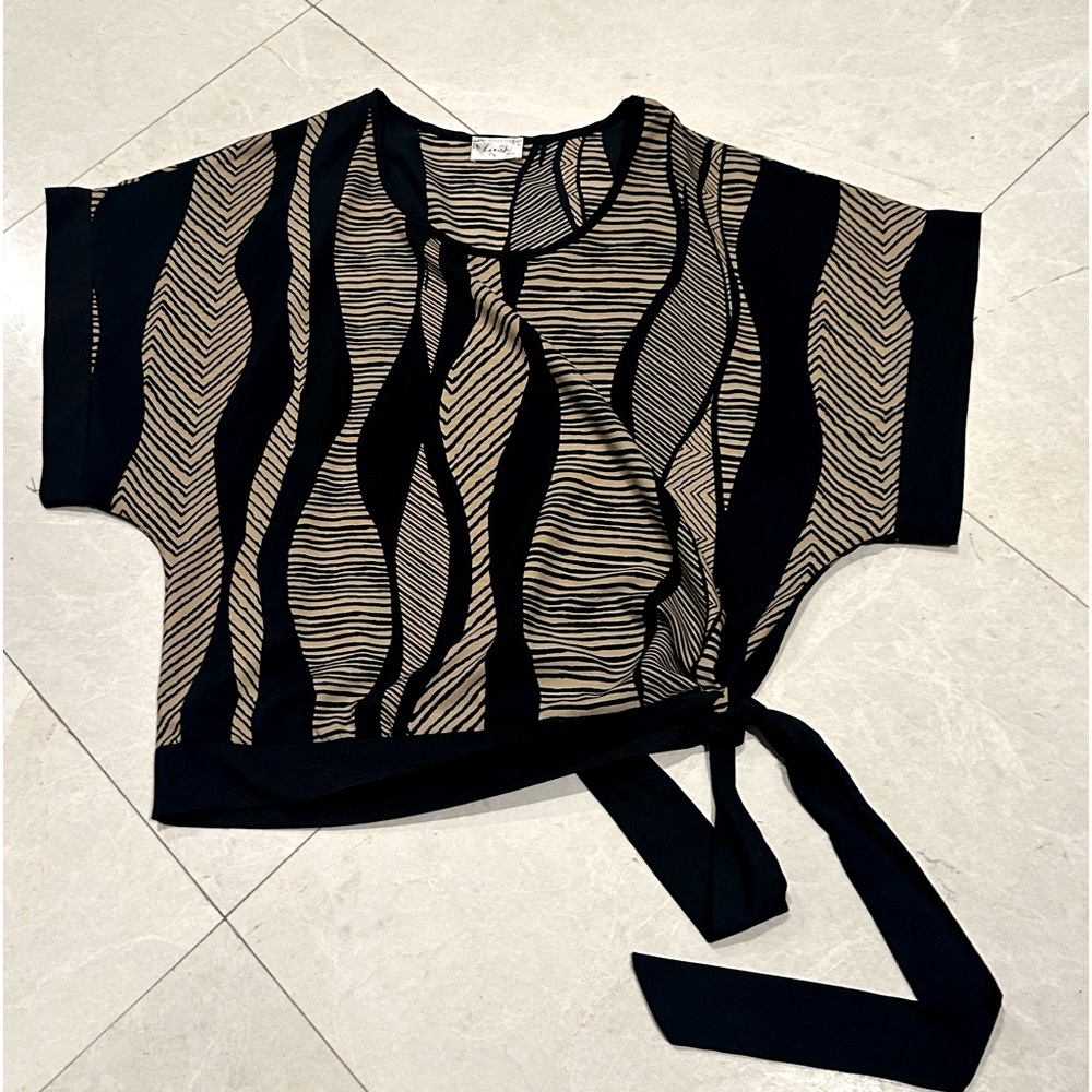 TIE WAIST BLOUSE BY LAVISH